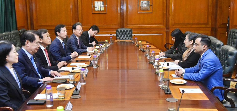 Secretary (East) meets with a multi-party Parliamentary delegation from Republic of Korea