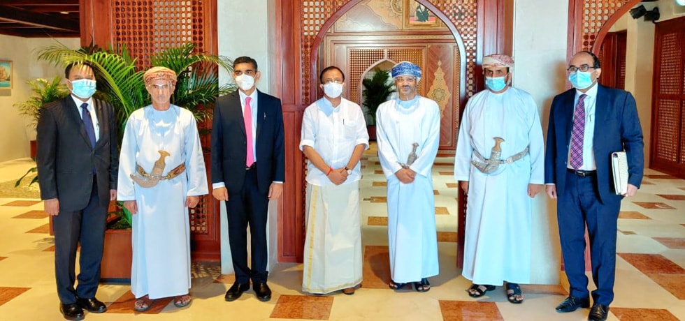 Minister of State for External Affairs meets Badr Albusaidi, Foreign Minister of Oman in Muscat