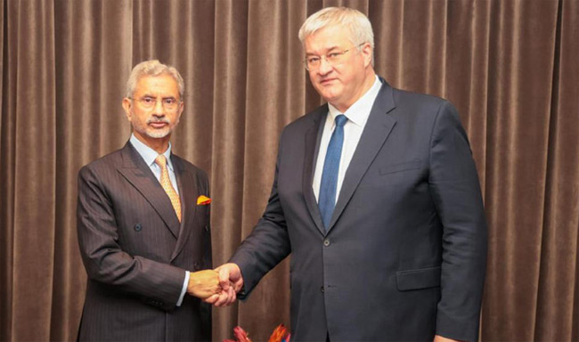 External Affairs Minister Dr. S. Jaishankar met H.E. Mr. Andrii Sybiha, Minister for Foreign Affairs of Ukraine on the sidelines of Rome Mediterranean Dialogue 2024