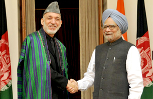 Prime Minister with President of Afghanistan Mr. Hamid Karzai at New Delhi (November 12, 2012)